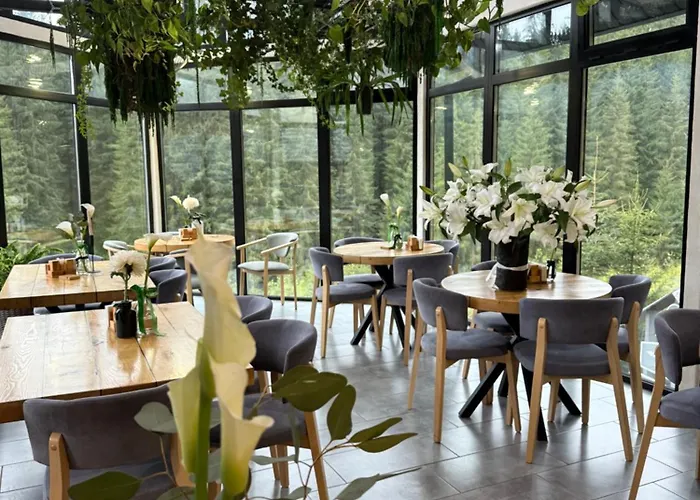 шишка Hotel Boekovel